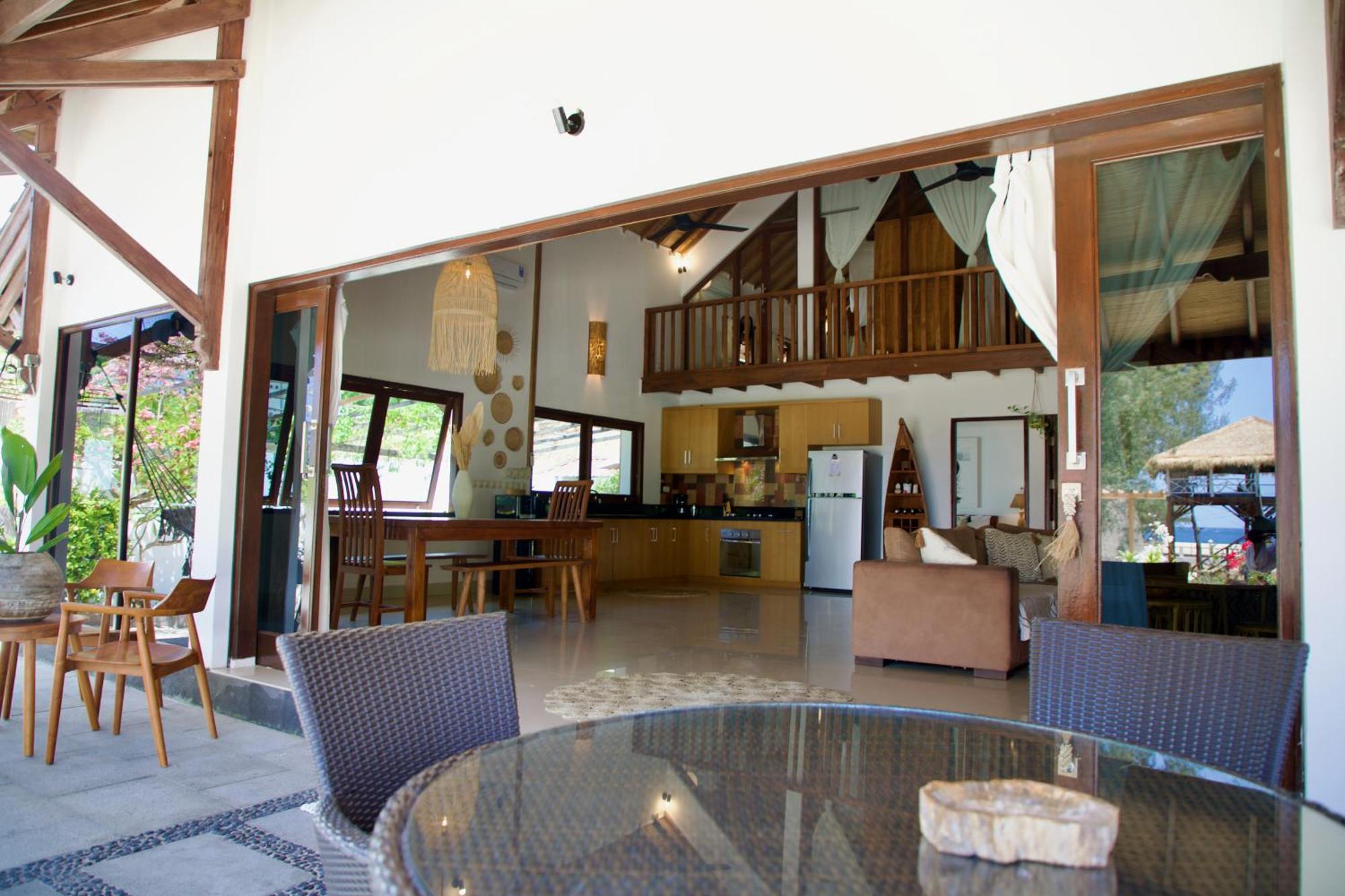 Villa Sunset Beach Gili Trawangan Luaran gambar