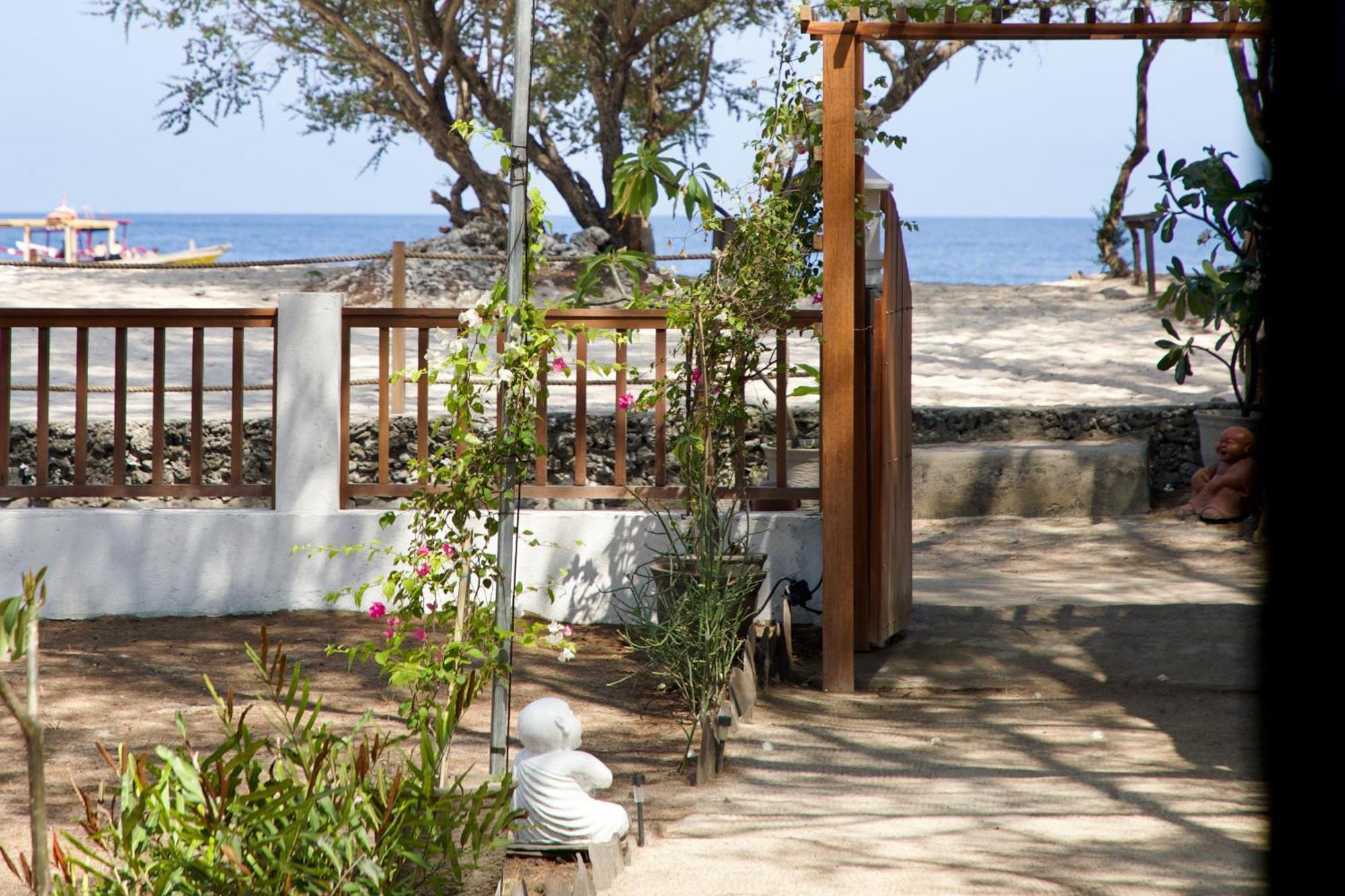 Villa Sunset Beach Gili Trawangan Luaran gambar