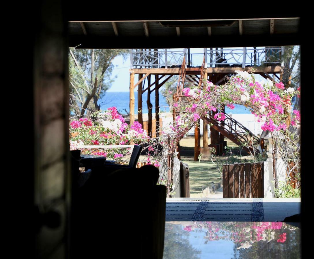 Villa Sunset Beach Gili Trawangan Luaran gambar